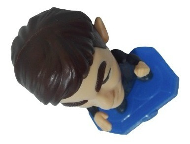 Imagen 5 de 6 de Figura Articulable Ethernals Druig Brillo Ojos 10cm Marvel