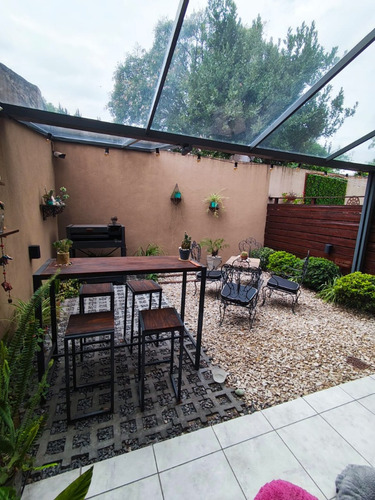 Hermoso Dúplex De 4 Ambiente En Ituzaingó Excelente Ubicación Zona Norte A 3 Cuadras De La Estación 3 Dormitorios 1 Con Vestidor , Patio Cochera Descubierta Propia