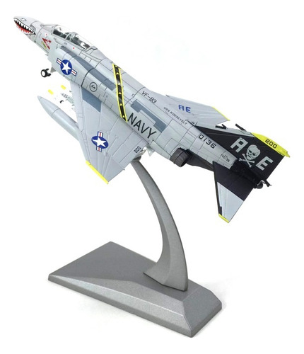 Modelo De Avión De Combate Con Base En Portaaviones F-4