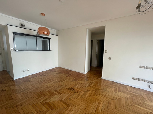 Imagen 6 de 30 de 3 Ambientes Con Balcón Y Toilette A Metros De Boulevard Charcas En Palermo