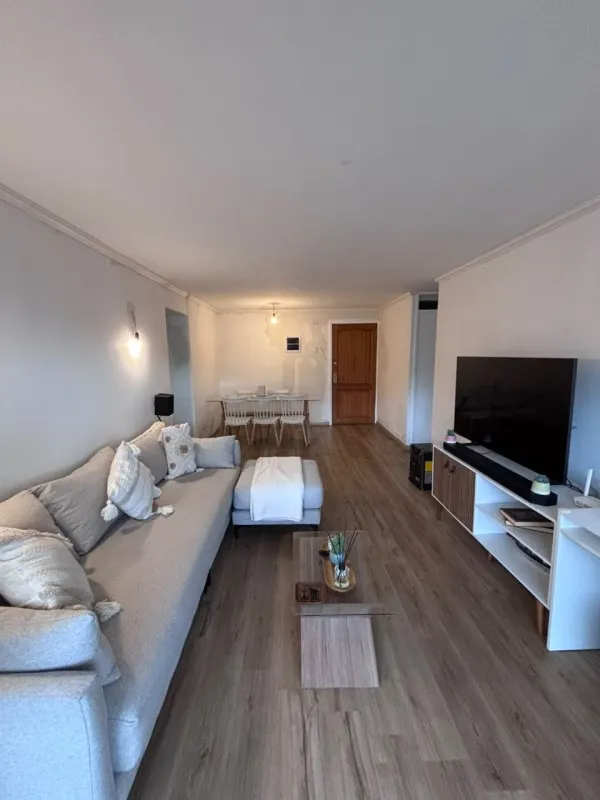 Imagen 3 de 16 de Departamento 3d / 2d En Venta - Las Condes