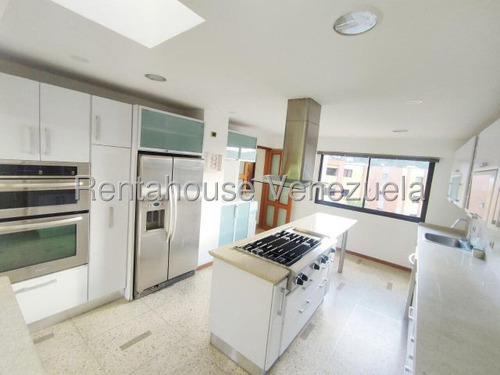 Mb Apartamento En Venta En El Cigarral, Distrito Metropolitano