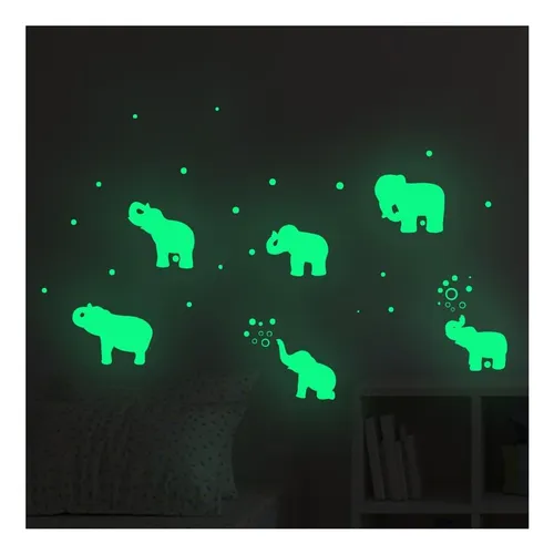 Golpeado En La Decoración De Elefante Oscuro Para El Marco,