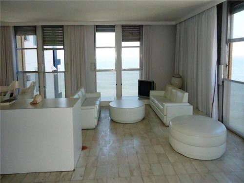 Imagem 4 de 26 de Guaruja Frente Ao Mar - Apto Duplo - 260 Metros Uteis - Ap0854 - 34707743
