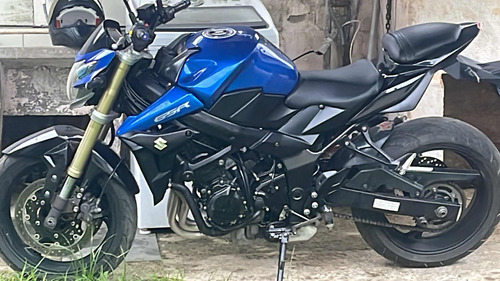 Suzuki Gsr 750