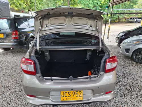 Renault Logan 1.6 Life