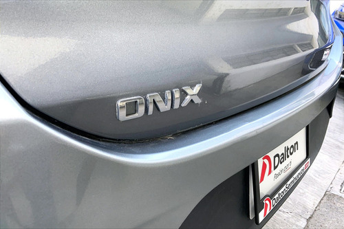 Chevrolet Onix 2022