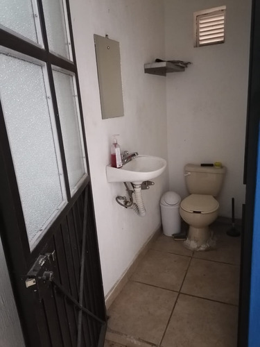 Imagen 13 de 14 de Bodega Ind./com. En Renta De 253m2. Por Periferico Y Colon