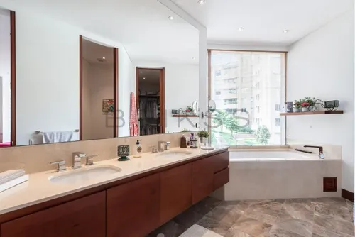 Apartamento En Venta En Cerros De Suba (localidad De Suba). Cod V1901