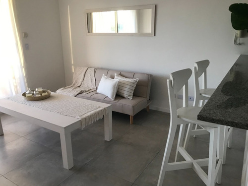 Oportunidad Tu Departamento Con Cochera, Balcon Y Parrilla. Condominio Con Playa Pilar Lagoon