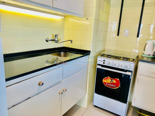 Península 2 Dorm Y Medio, 2 Baños, Buena Orientación!- Ref: 1568