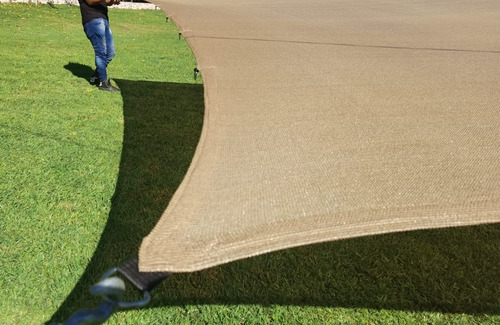 Imagen 7 de 10 de Malla Sombra 90% Raschel Beige De 3mx3m Lista Para Colocar