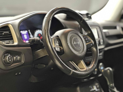 Jeep Renegade 1.8 16V FLEX LONGITUDE 4P AUTOMÁTICO