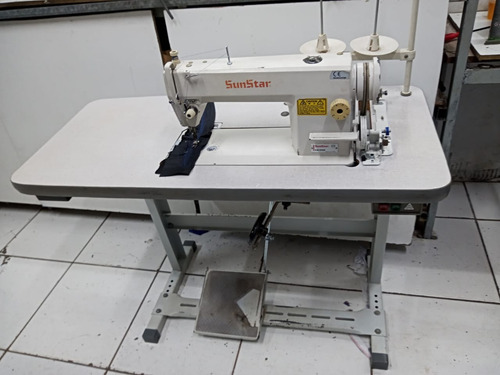 Maquina Reta Simples Industrial Sunstar Km250b Usada 110/220 Bege (Usado)