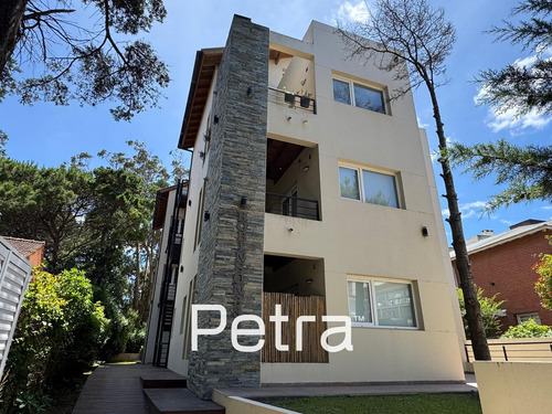 Departamento En Venta En Valeria Del Mar