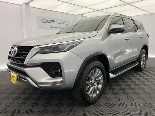 Toyota Fortuner 2.7 SRV