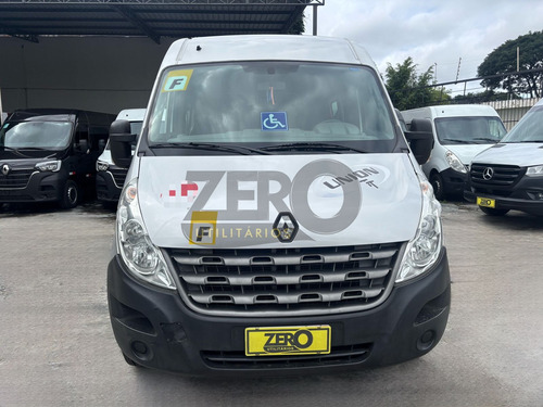 Renault Master minibus L2h2 Executiva 16 Lugares