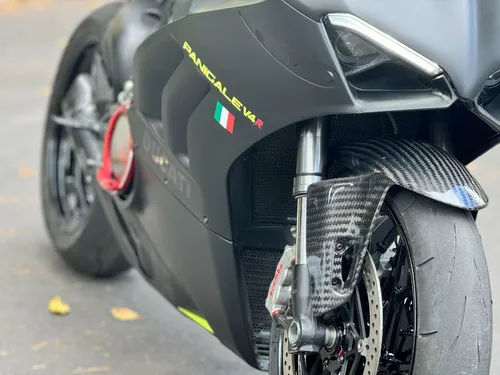Ducati Panigale V4r | Alto Performance