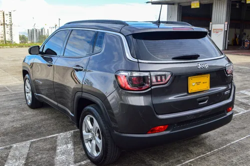 Jeep Compass 2.4 4X2 Longitude At