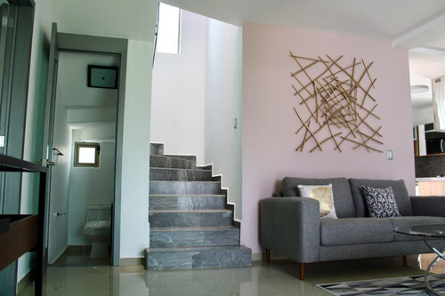 Casa En Lomas De Jiutepec