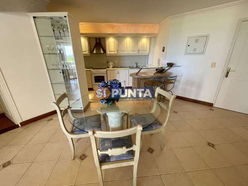 Imagen 2 de 26 de Apartamento De 3 Dormitorios A La Venta En Pinares