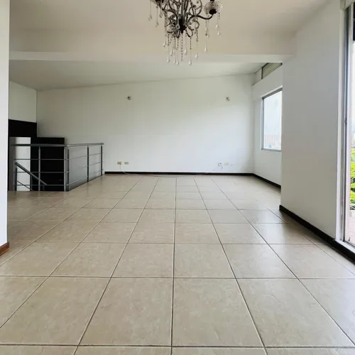 Apartamento En Venta En Valle Del Lili. Cod V8014693