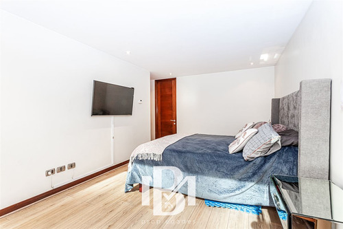 Departamento En Venta De 3 Dorm. En Las Condes