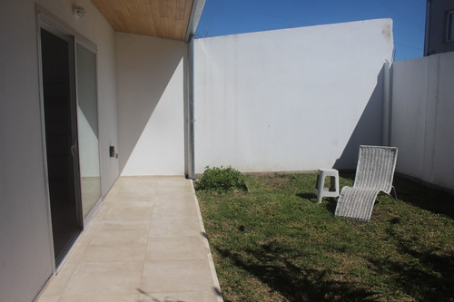 Departamento Monoambiente En Venta En Villa Elvira, La Plata,