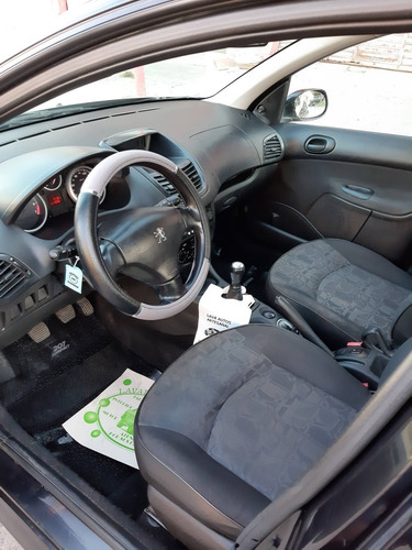 Peugeot 207 2009 1.4 Xs