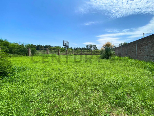 Venta - Terreno De 220m² - Av. Córdoba, Fisherton