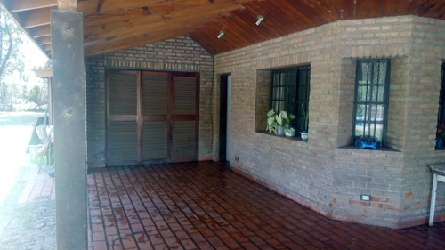 Casa En Venta - 4 Dormitorios 4 Baños - 3300mts2 - Pilar