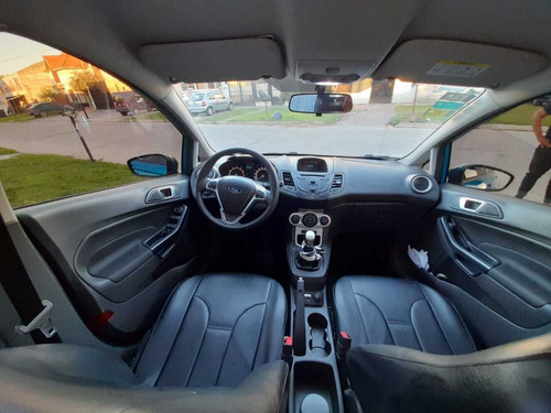 Ford Fiesta Kinetic Design 1.6 Sedan Se Plus 120cv