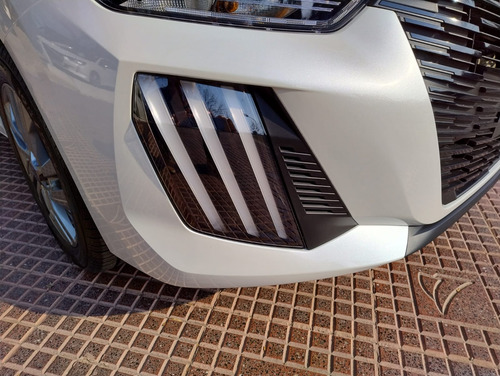 Peugeot 208 1.6 Allure At