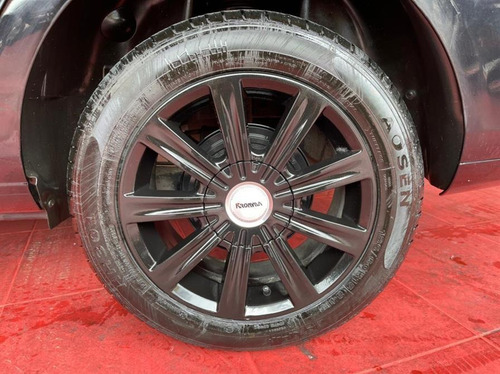 Volkswagen Voyage 1.6 Mb5 Flex Ano: 2018 Preto Completo