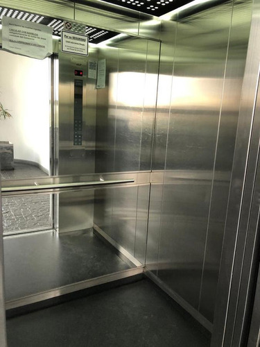 Imagen 2 de 14 de Alquiler Oficina En Edificio De La Algodonera De 77m2 - Chacarita