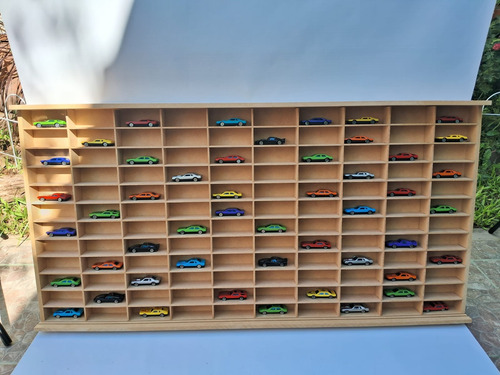 Repisa Hot Wheels 120 Autos. Con Ranura Doble Natural