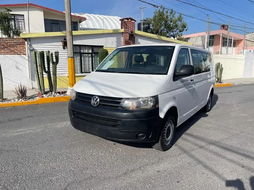 Volkswagen Transporter 2.0 10pas Aa Mt