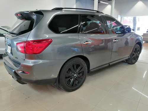 Imagen 3 de 13 de Nissan Pathfinder 2018 Exclusive 4x4 Cvt 3.5