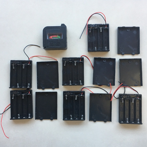 6 Unidades Suportes 4 Slots Bateria Aaa + Voltímetro Ref.070