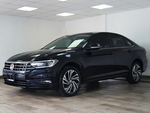 Imagen 1 de 15 de Volkswagen Jetta Highline 2019 Negro