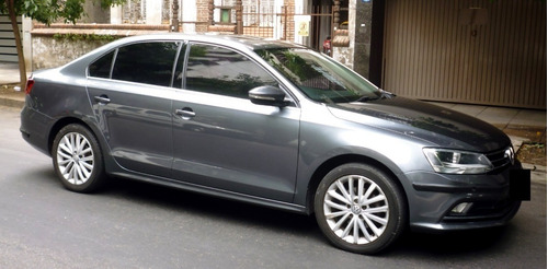 Imagen 20 de 25 de Volkswagen Vento 1.4 Highline Aut