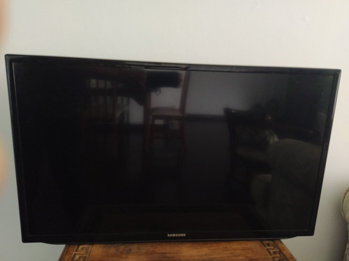 Imagen 7 de 7 de Televisor Samsung 32 Full Hd Smart Tv + Soporte De Pared