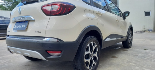 Imagen 8 de 16 de Renault Captur 2.0 Intense 2018