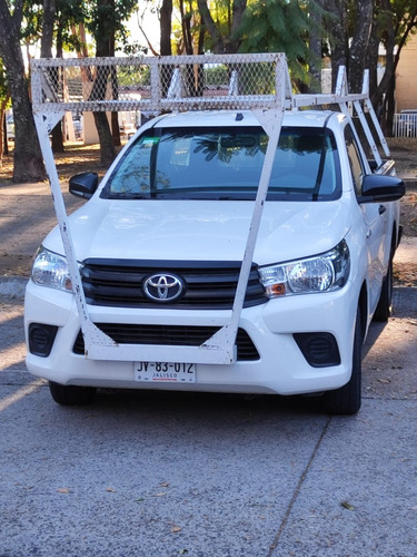 Toyota Hilux 2.7 Cabina Sencilla Mt