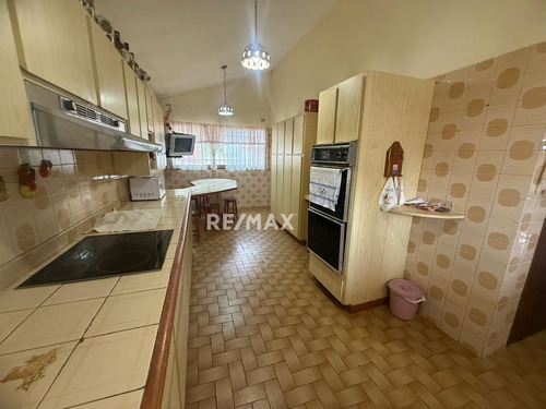 Venta Casa San Antonio De Los Altos, Urbanización El Limón, Miranda, Altos Mirandinos