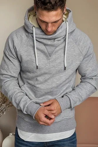 Buzo Hombre Con Capucha Cruzada  Invierno