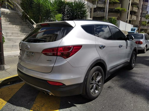 Hyundai Santa Fe Automática 4x2