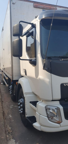 Vm330 8x2 Ishift Com Bau De 9,50 Financi/temos Carta Credito