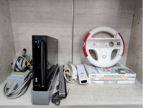 Consola Nintendo Wii + 3 Juegos + Timon Usado