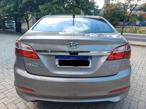 Hyundai HB20S 1.6 Comfort Plus Flex Aut. 4p